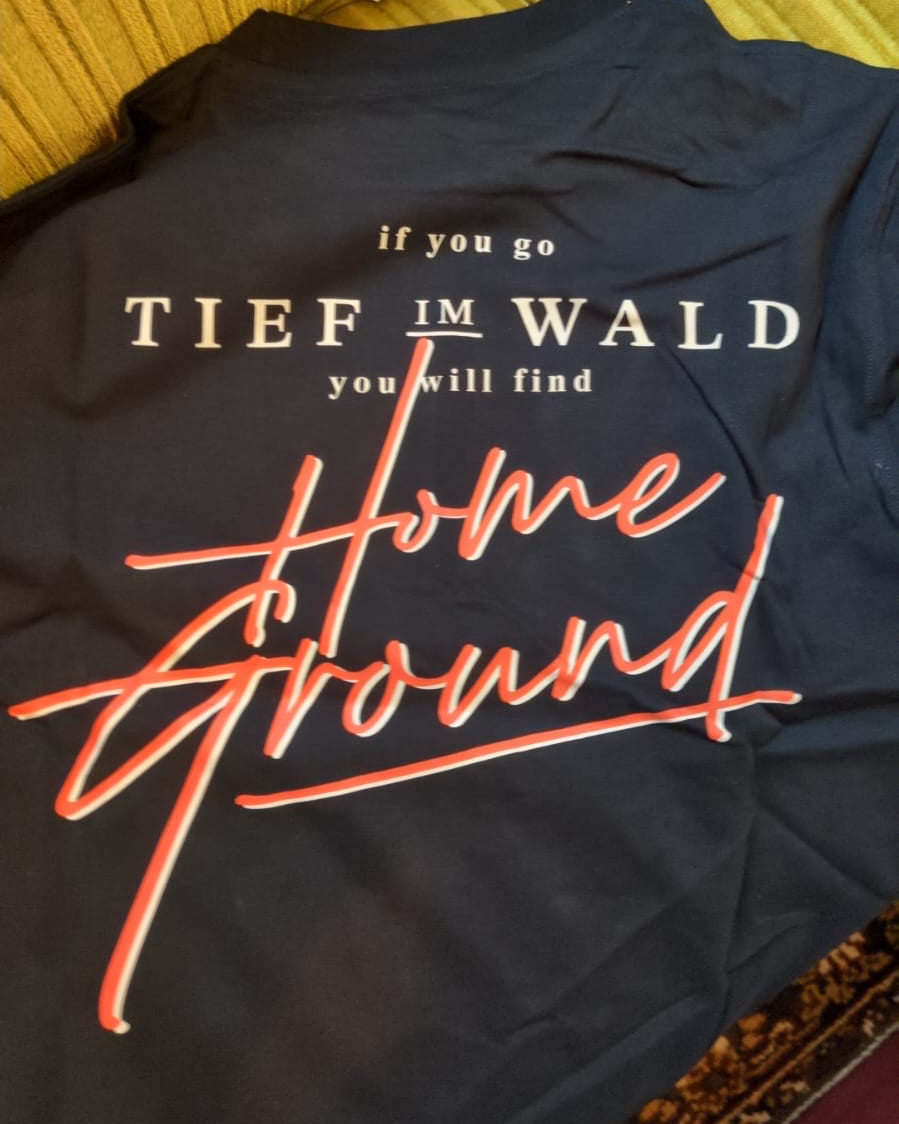 Home Ground x Tief im Wald – Collab Tee